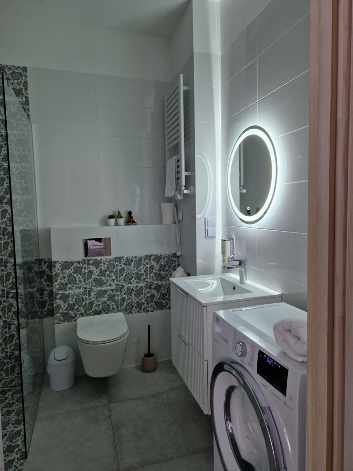 Juwel Apartments Krakow Indyjski Ap 29 ภายนอก รูปภาพ